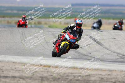 media/May-25-2025-Lets Ride (Sun) [[0ff033e448]]/B Group/1120am (Grapevine)/